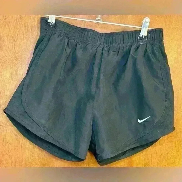 Nike Pants - Women’s Nike Black Athletic Shorts Extra Small
